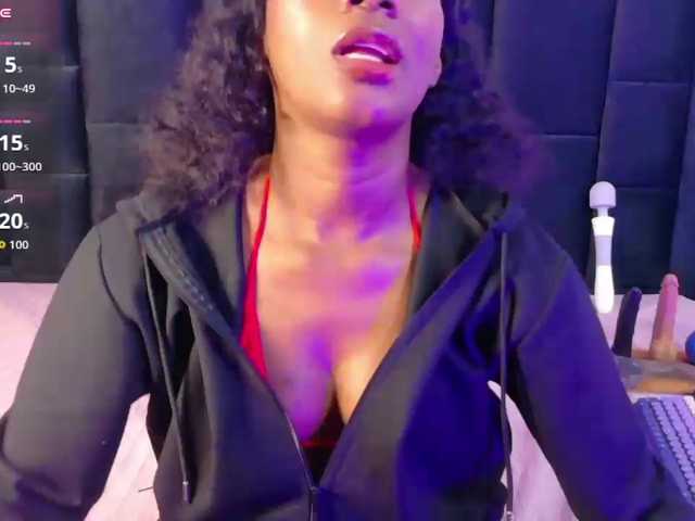 petitelittleebony
