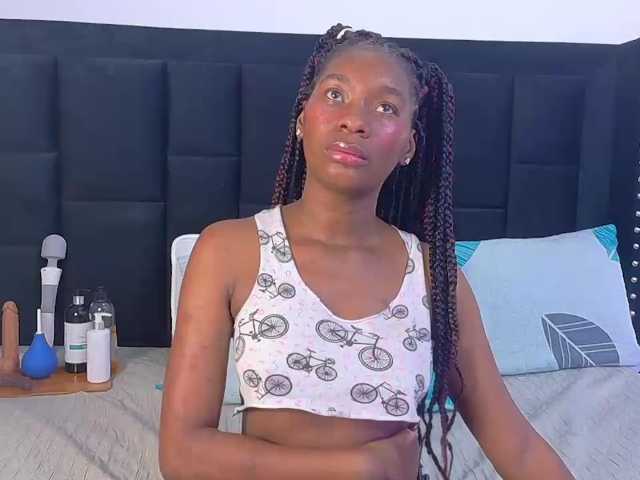 petitelittleebony
