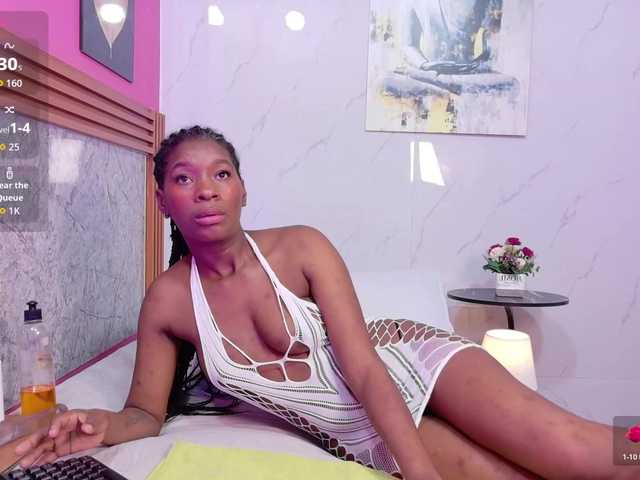 petitelittleebony