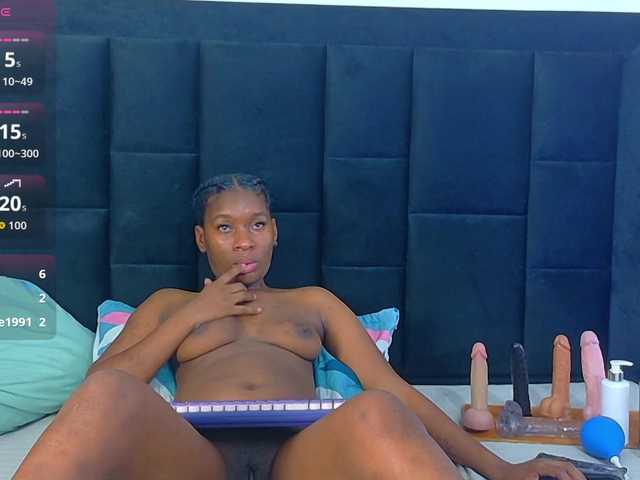 petitelittleebony