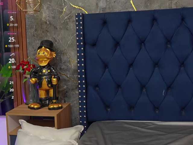 petitelittleebony