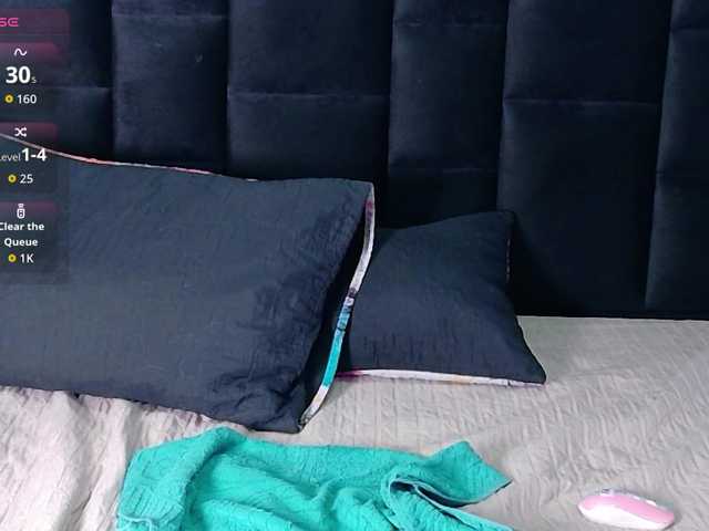 Preview of petitelittleebony