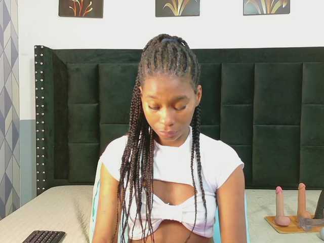 petitelittleebony