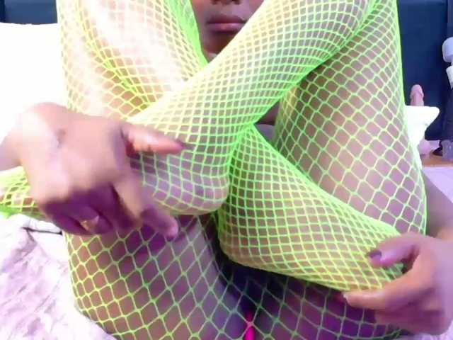 petitelittleebony
