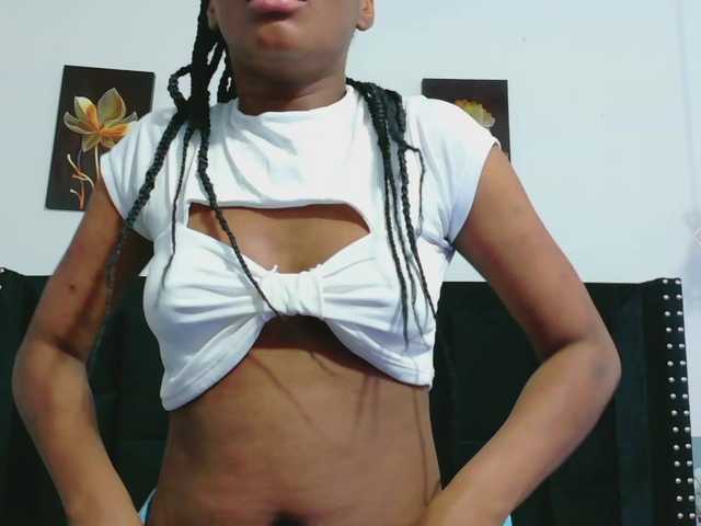 petitelittleebony