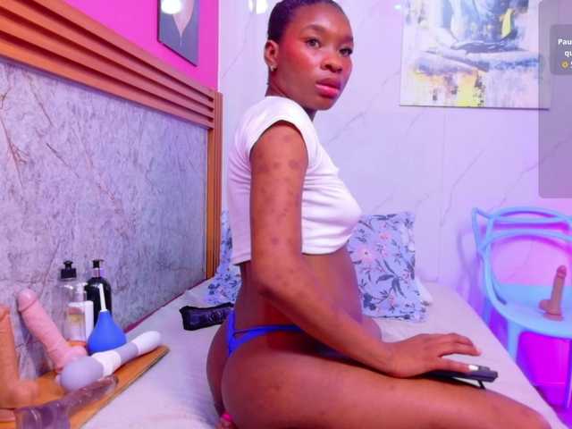 petitelittleebony
