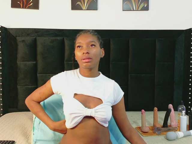 petitelittleebony live webcam show