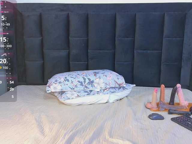 petitelittleebony live webcam show