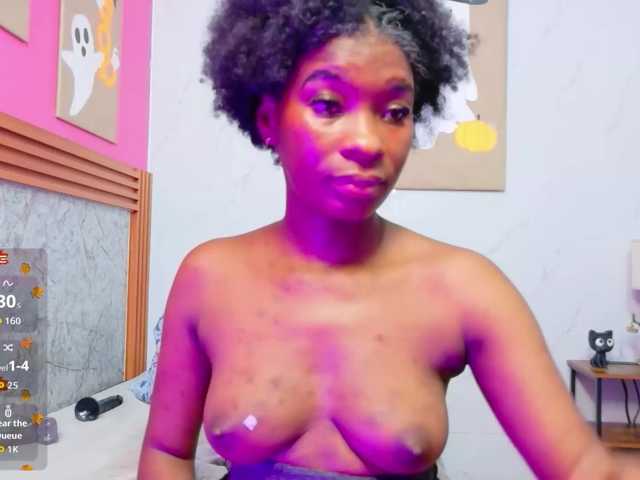 petitelittleebony