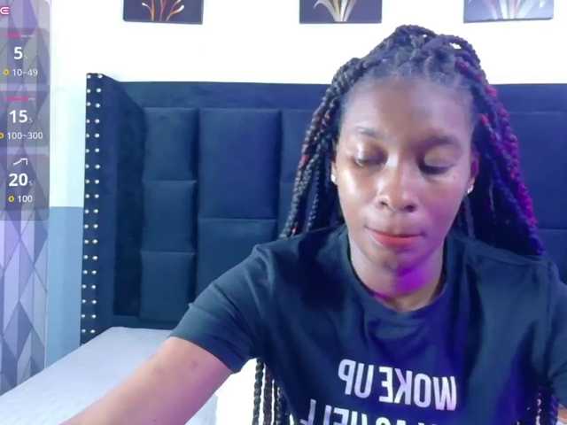 petitelittleebony