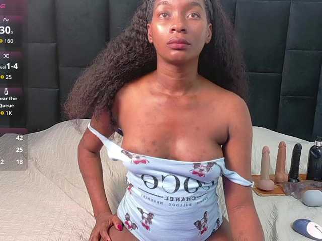 petitelittleebony