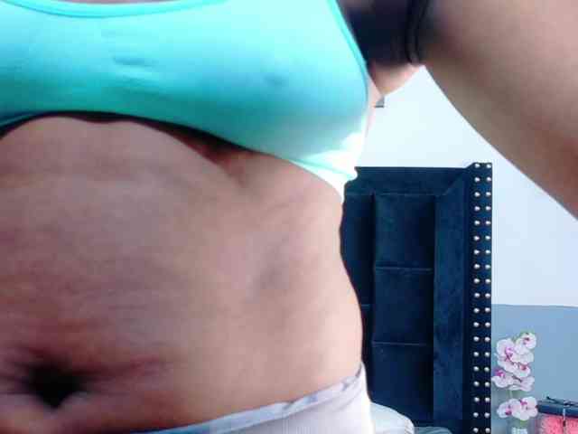 petitelittleebony webcam