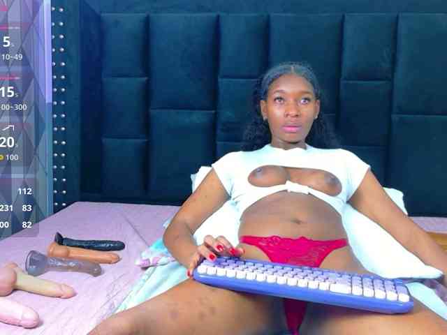 petitelittleebony webcam