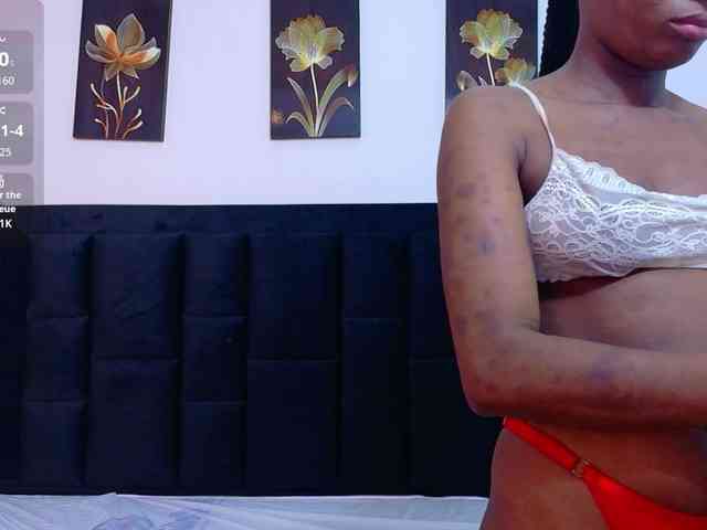 petitelittleebony webcam
