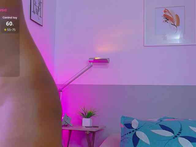 petitelittleebony webcam