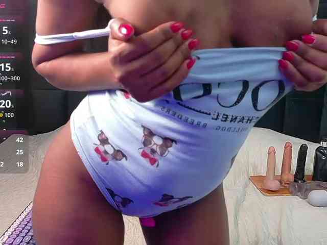 petitelittleebony webcam