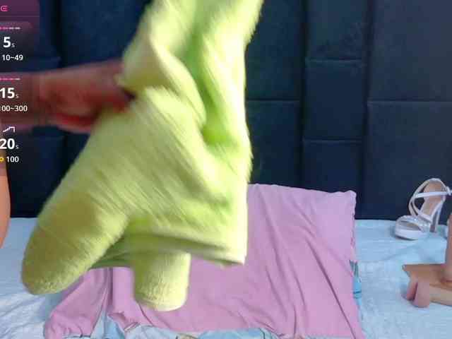 petitelittleebony webcam