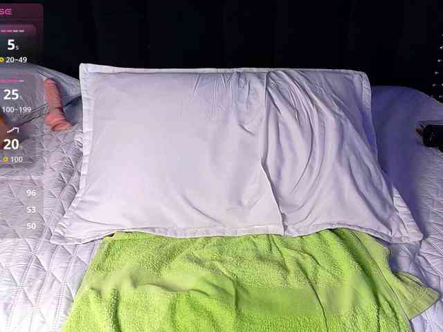 petitelittleebony webcam