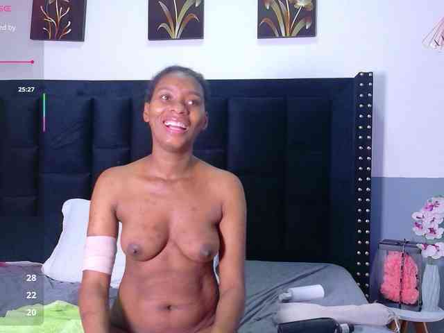 petitelittleebony webcam