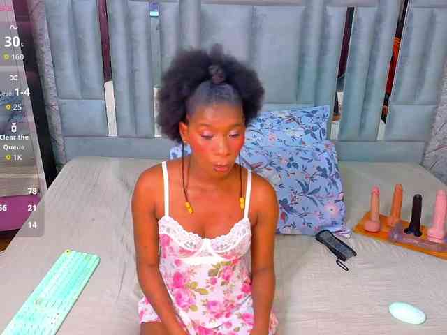 petitelittleebony webcam