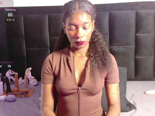 petitelittleebony's live room