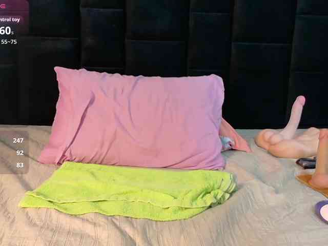 petitelittleebony webcam