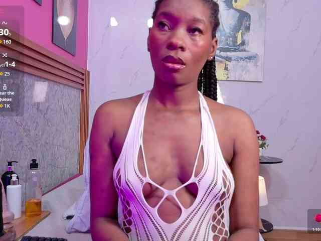 petitelittleebony