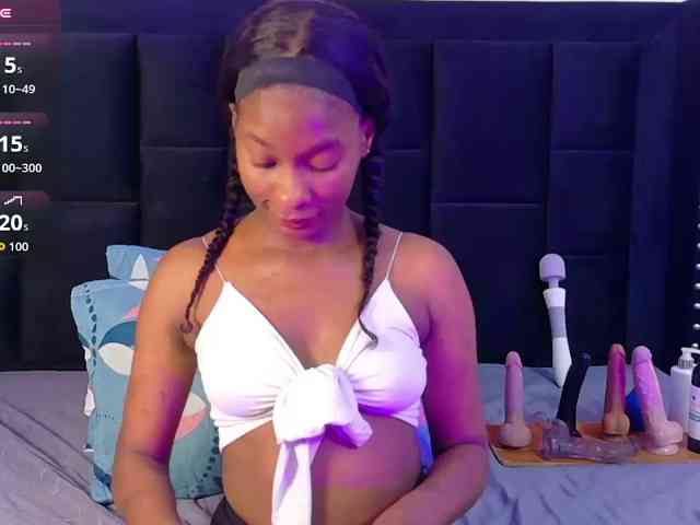 petitelittleebony