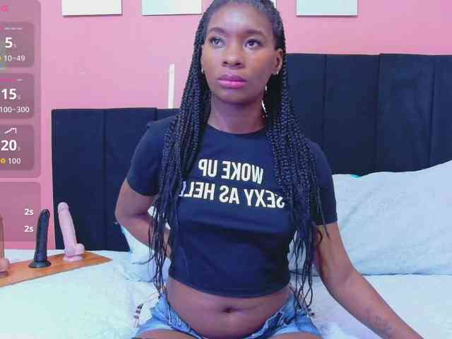 petitelittleebon... Live Webcam on BongaCams