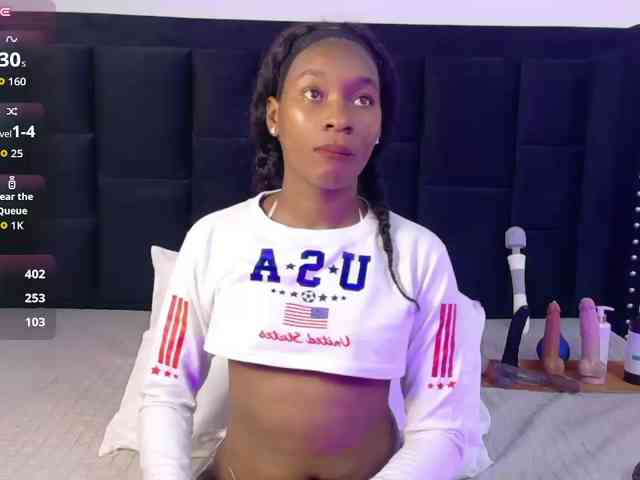 petitelittleebony