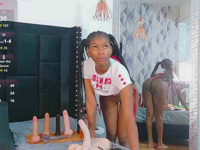 petitelittleebony petitelittleebony