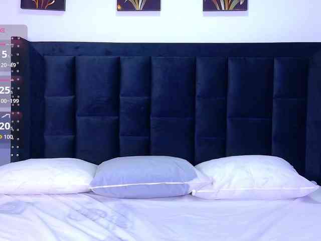 petitelittleebony webcam