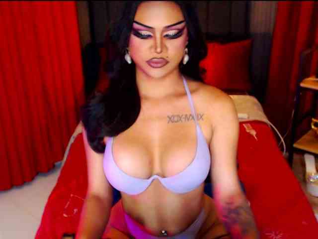 Hugecockselena's live stream