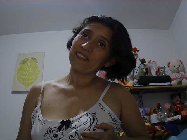 sexy-mary-hot live cam on BongaCams