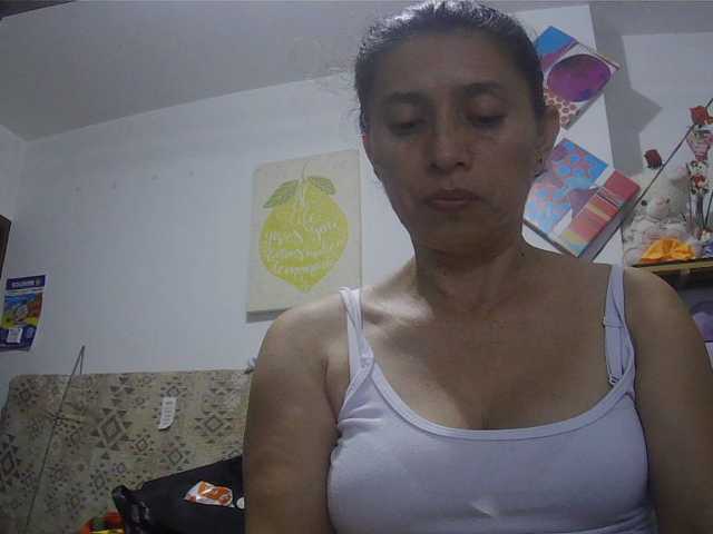sexy-mary-hot live cam preview