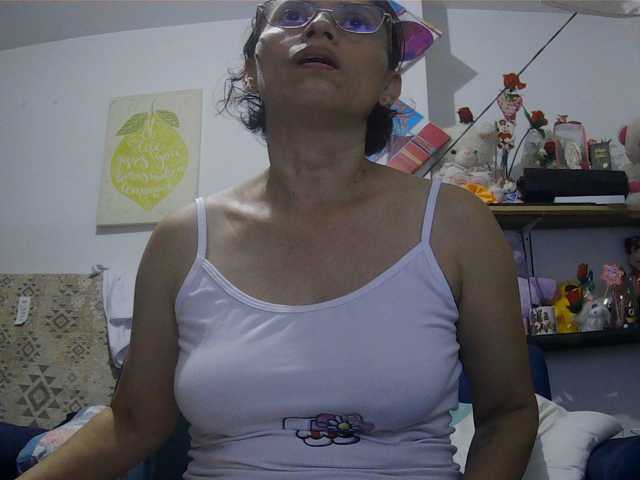 sexy-mary-hot live cam preview