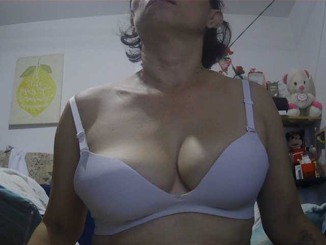 sexy-mary-hot live cam preview