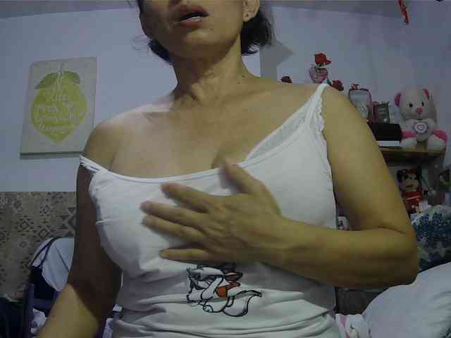 sexy-mary-hot