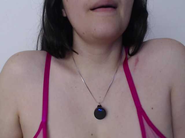 trixxxye live cam on BongaCams