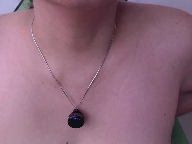 trixxxye's BongaCams show and profile