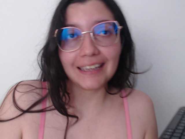 trixxxye live cam on BongaCams