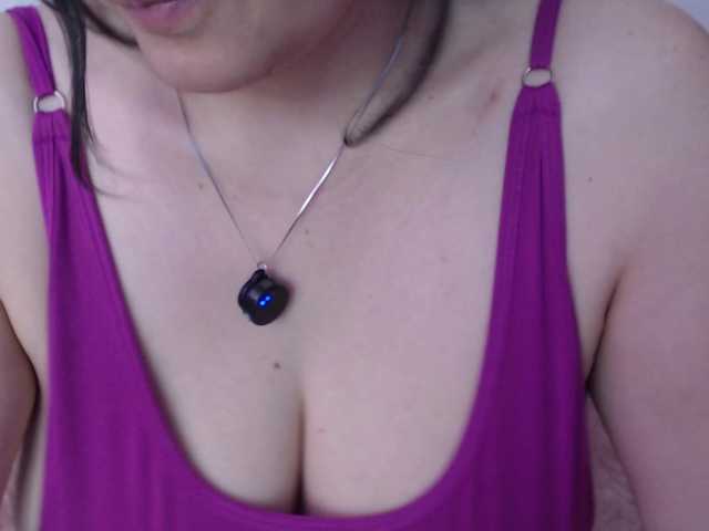 trixxxye live cam on BongaCams