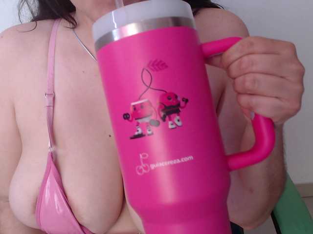 trixxxye live cam on BongaCams