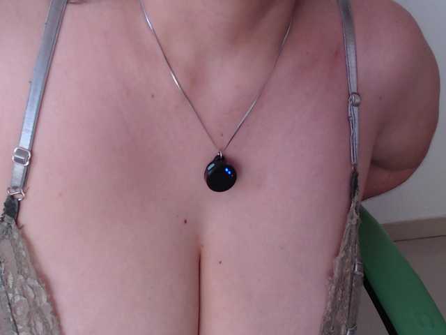 trixxxye live cam on BongaCams