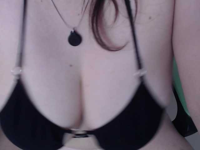 trixxxye live cam on BongaCams