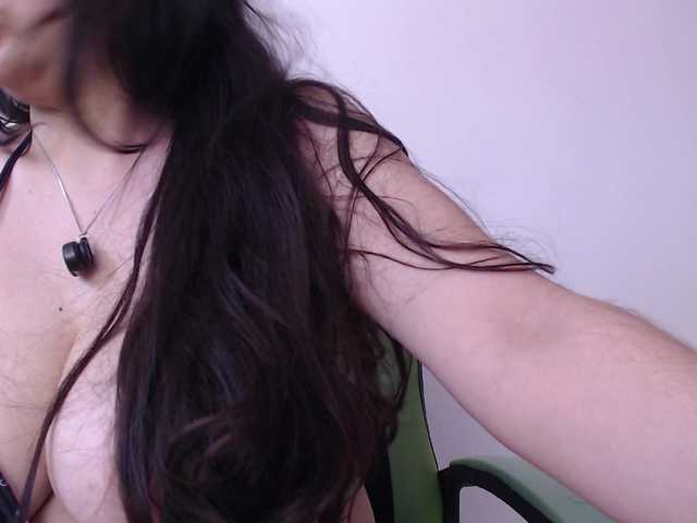 trixxxye live cam on BongaCams