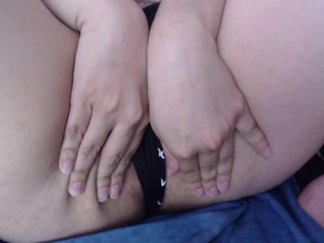 trixxxye live cam on BongaCams