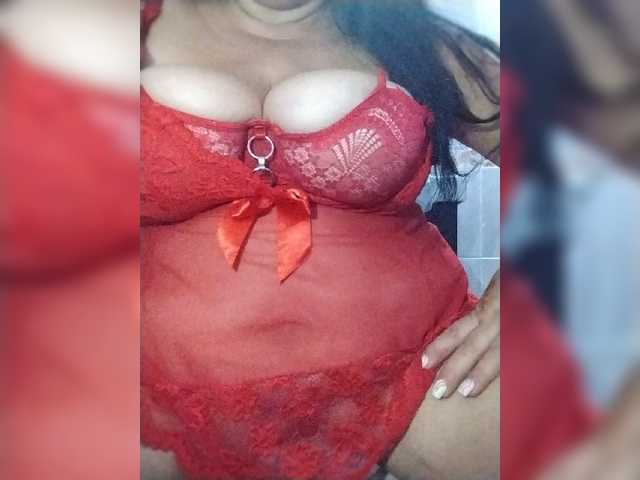 Xo4y2sexa live cam on BongaCams
