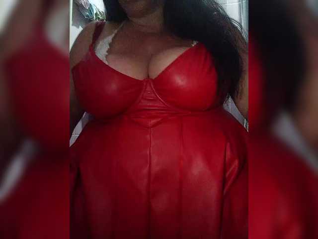 Xo4y2sexa live cam on BongaCams