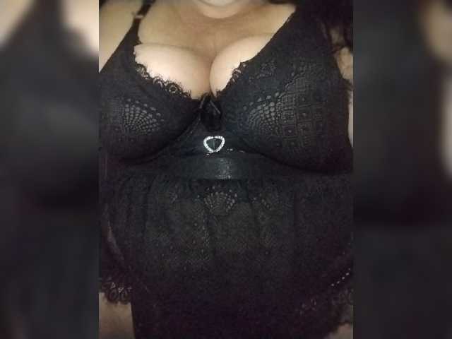 Xo4y2sexa live cam on BongaCams